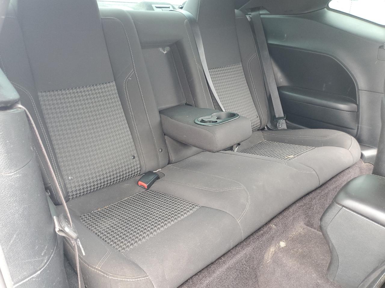 2C3CDZAG3JH294884 2018 Dodge Challenger Sxt