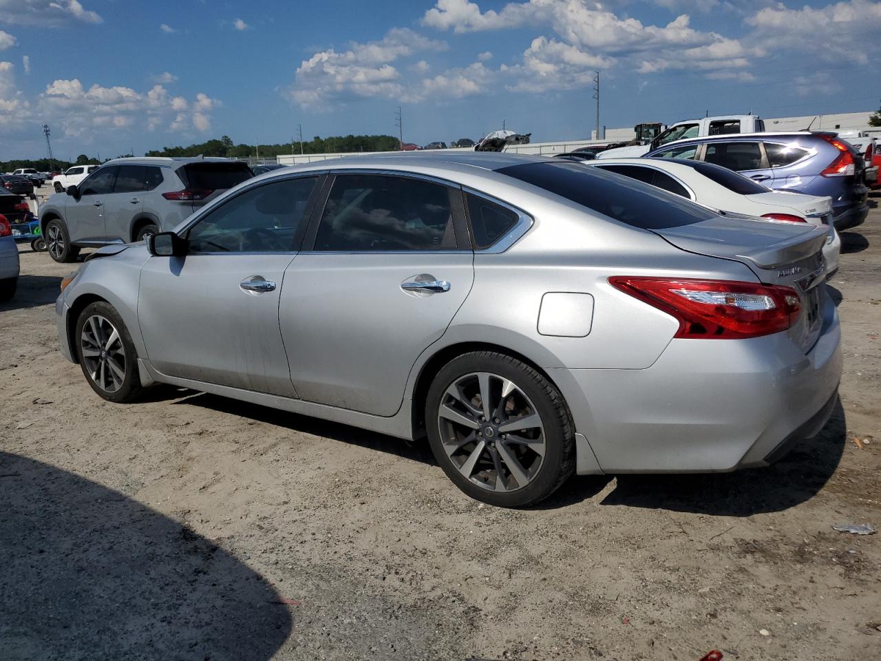 1N4AL3AP2GC175762 2016 Nissan Altima 2.5