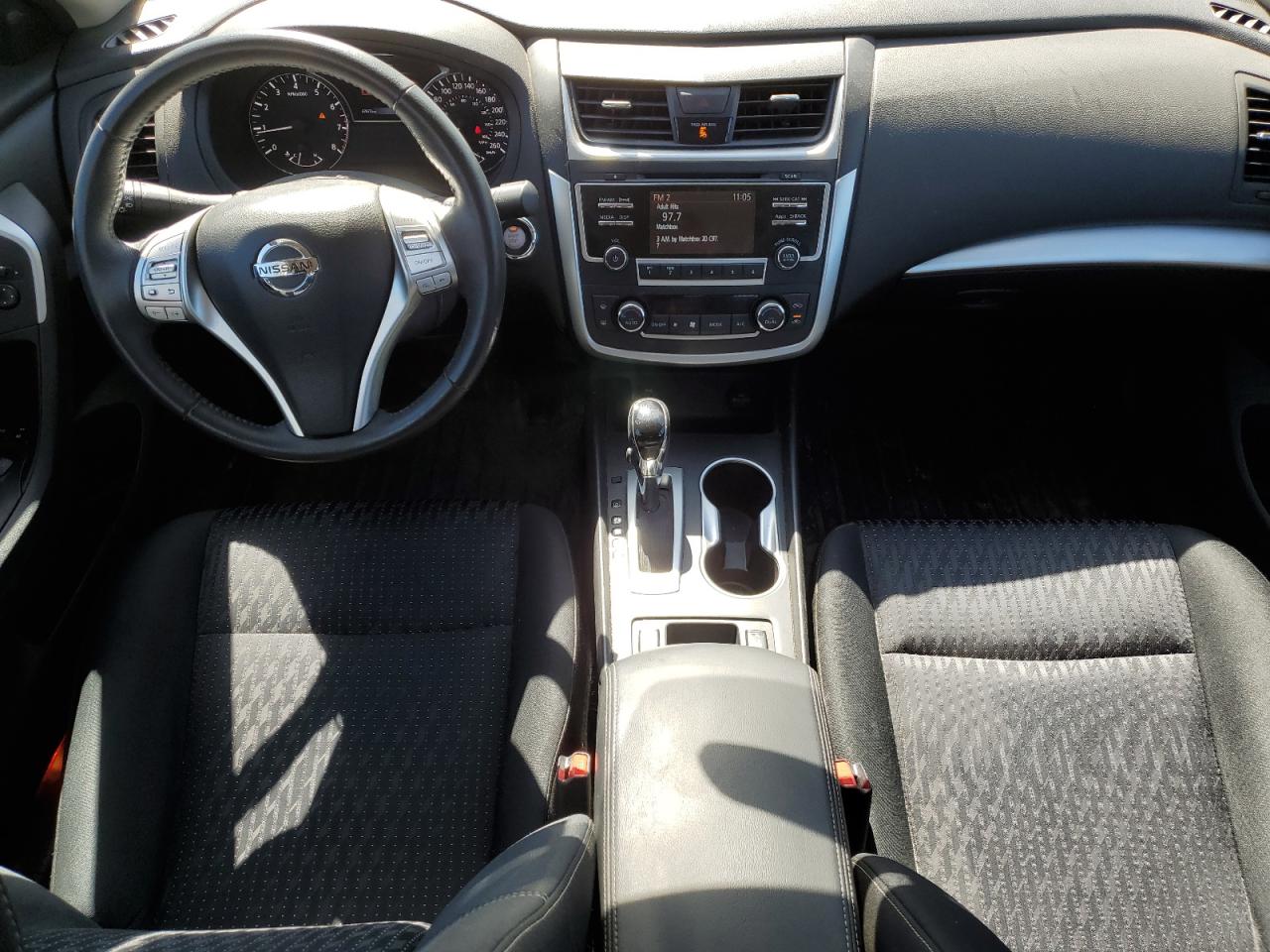 1N4AL3AP9GN310093 2016 Nissan Altima 2.5