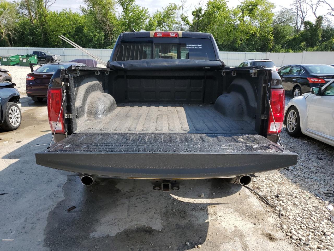 1C6RR7GT3GS314771 2016 Ram 1500 Slt