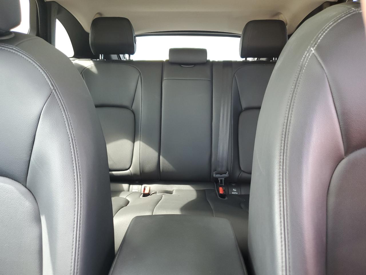 SADCJ2FX4JA254045 2018 Jaguar F-Pace Premium