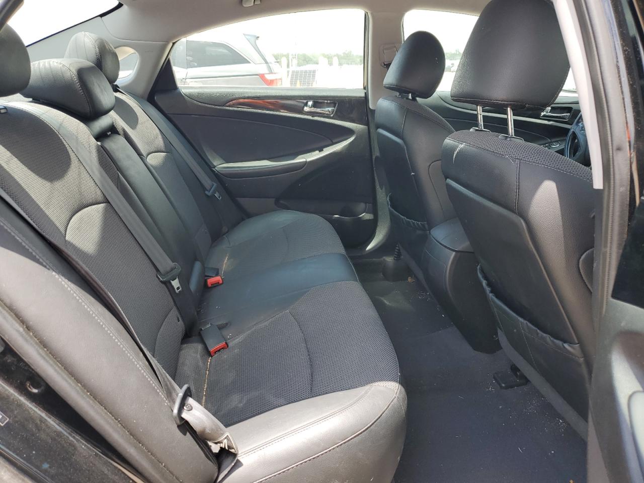 5NPEC4AC3EH886841 2014 Hyundai Sonata Se