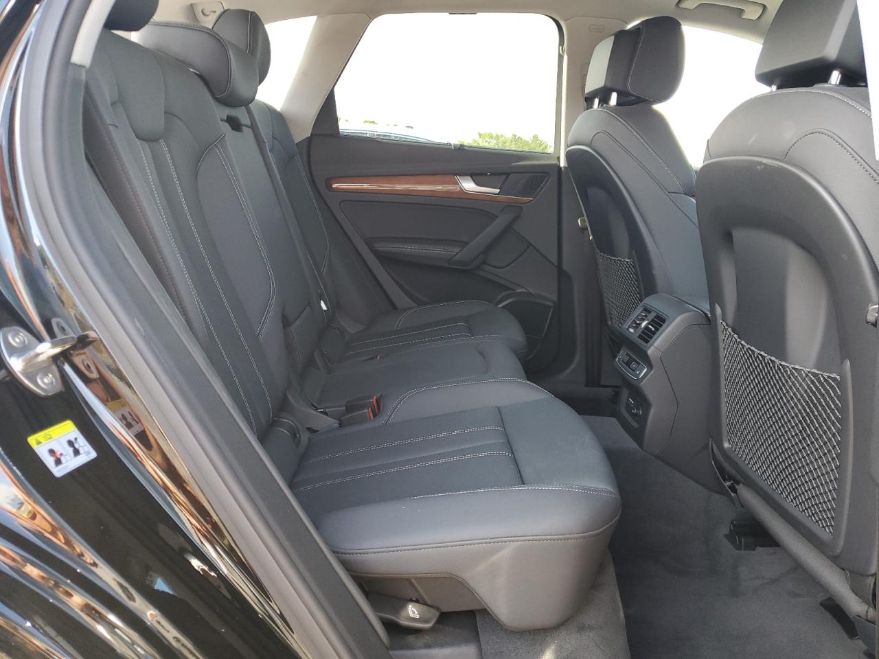 WA1CABFY7M2113600 2021 Audi Q5 Prestige