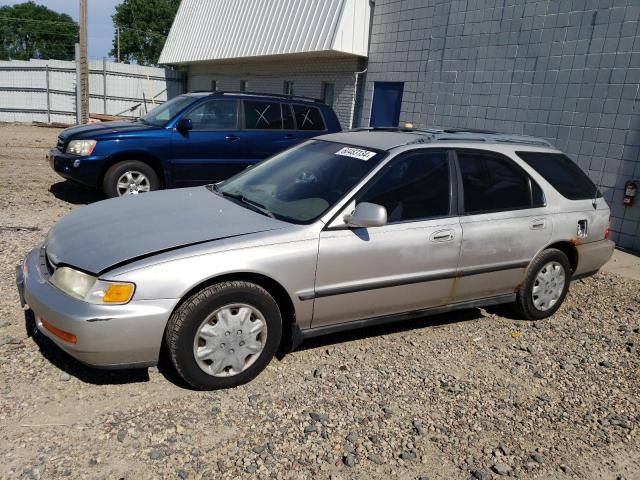 1HGCE182XVA009656 1997 Honda Accord Lx