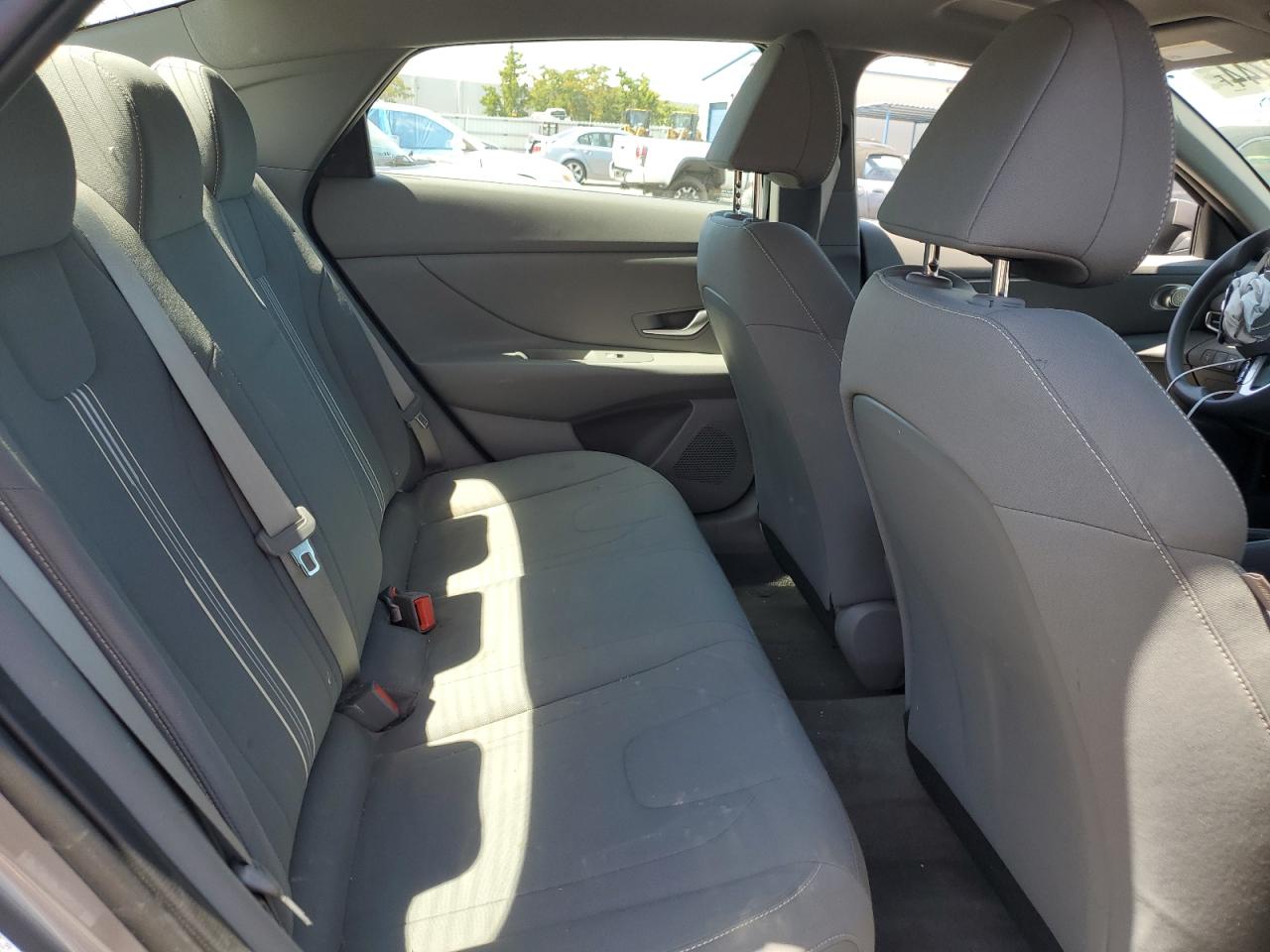 KMHLM4AJ1NU022990 2022 Hyundai Elantra Blue