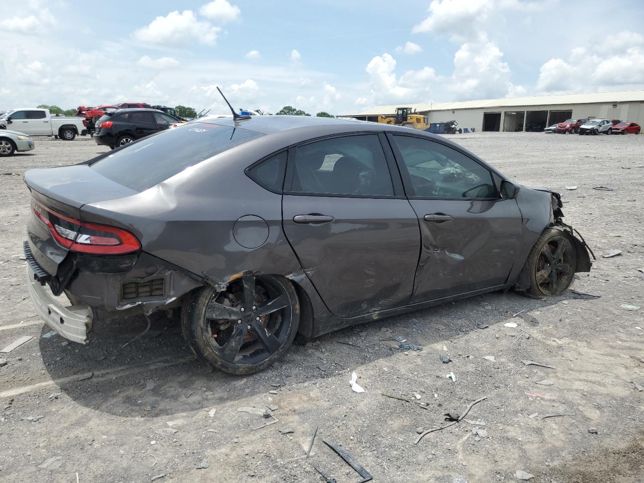 1C3CDFBB8FD187352 2015 Dodge Dart Sxt