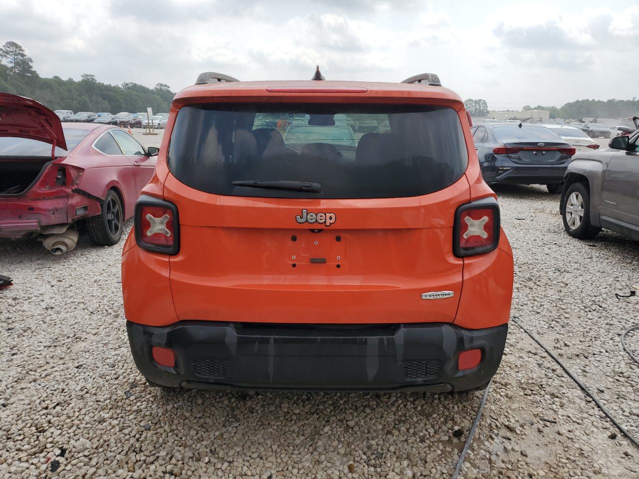 ZACCJABT7FPB36314 2015 Jeep Renegade Latitude