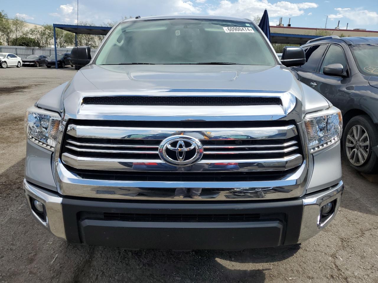 2017 Toyota Tundra Crewmax Sr5 vin: 5TFDW5F15HX612291