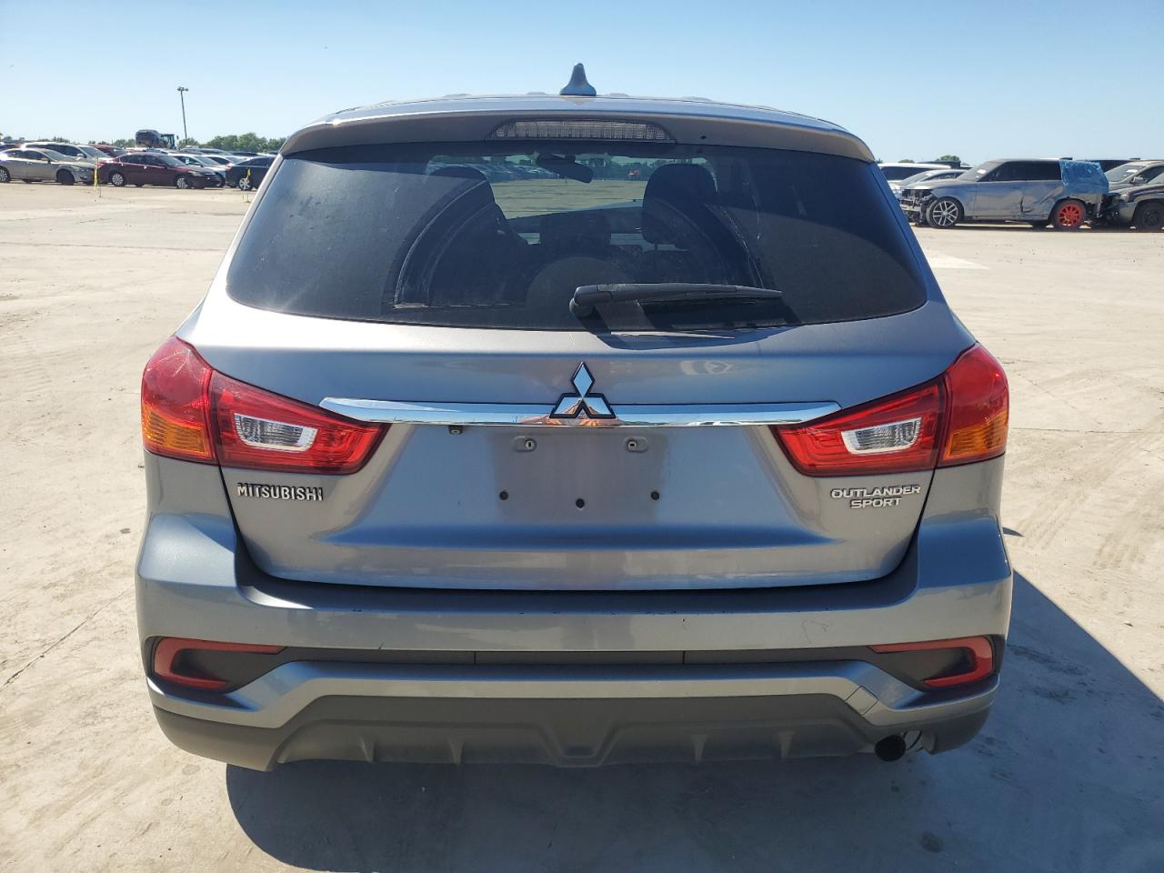 JA4AP3AU9KU002063 2019 Mitsubishi Outlander Sport Es