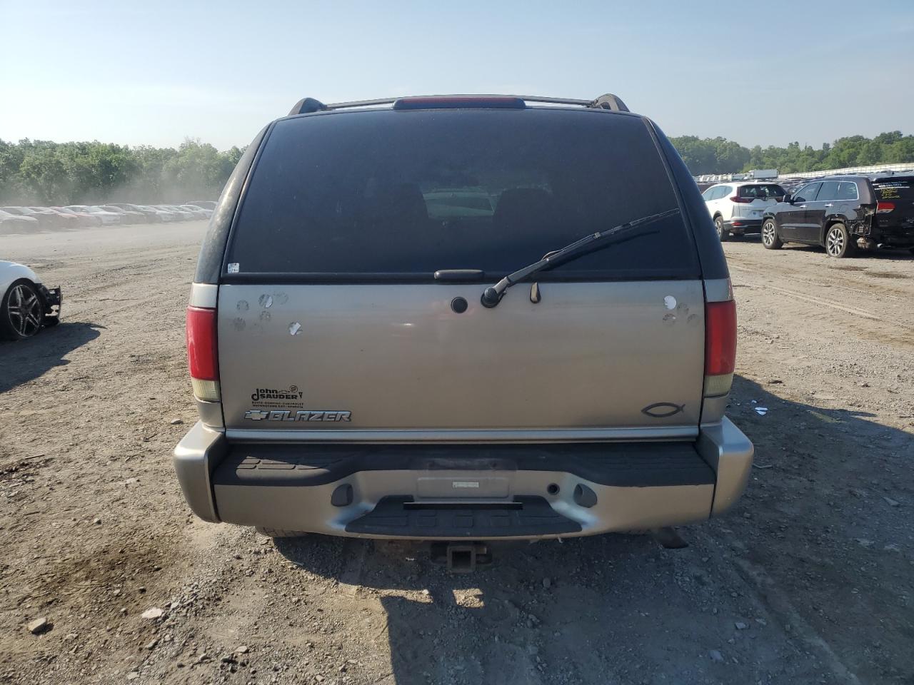 1GNDT13X84K105412 2004 Chevrolet Blazer