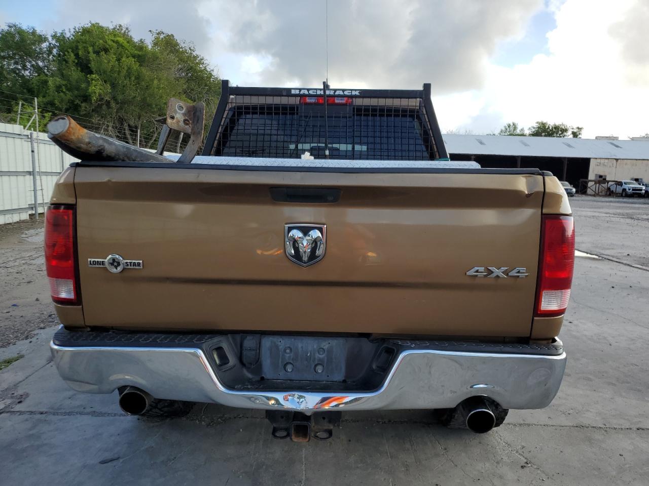 1C6RD7LT8CS163456 2012 Dodge Ram 1500 Slt