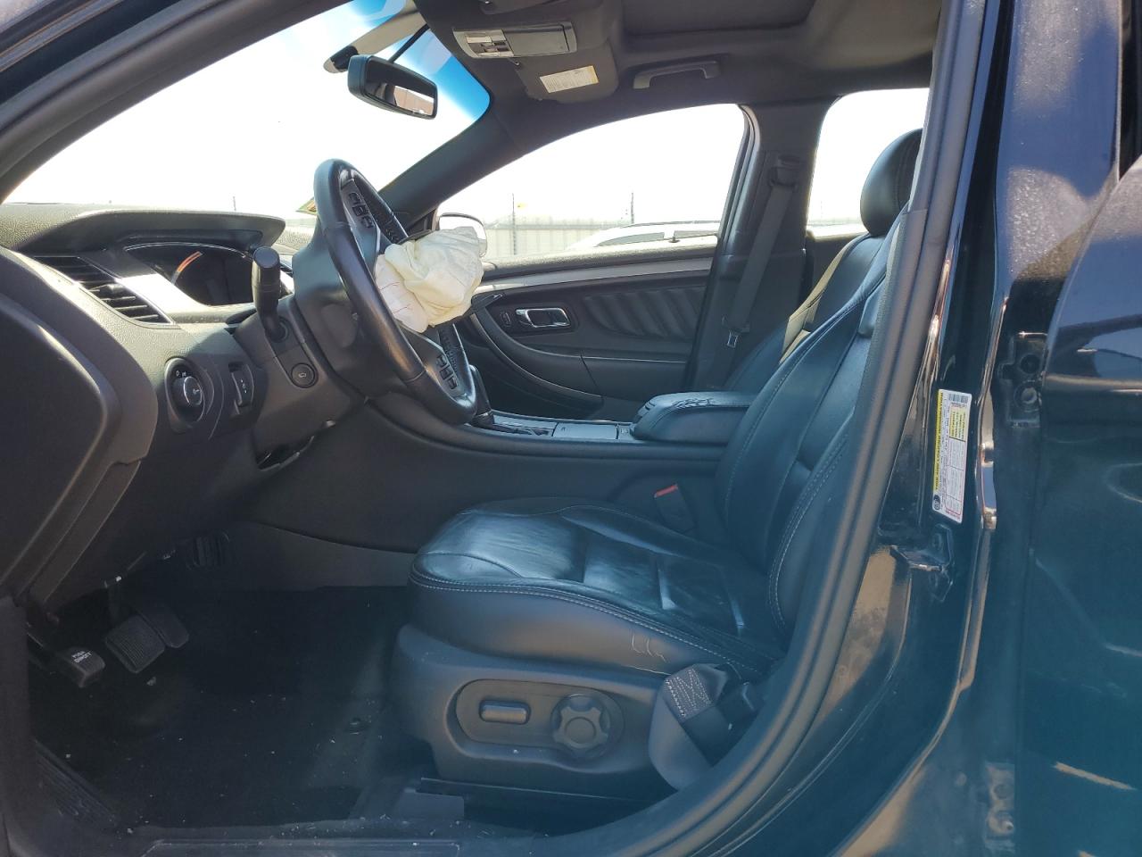 1FAHP2E82GG129213 2016 Ford Taurus Sel