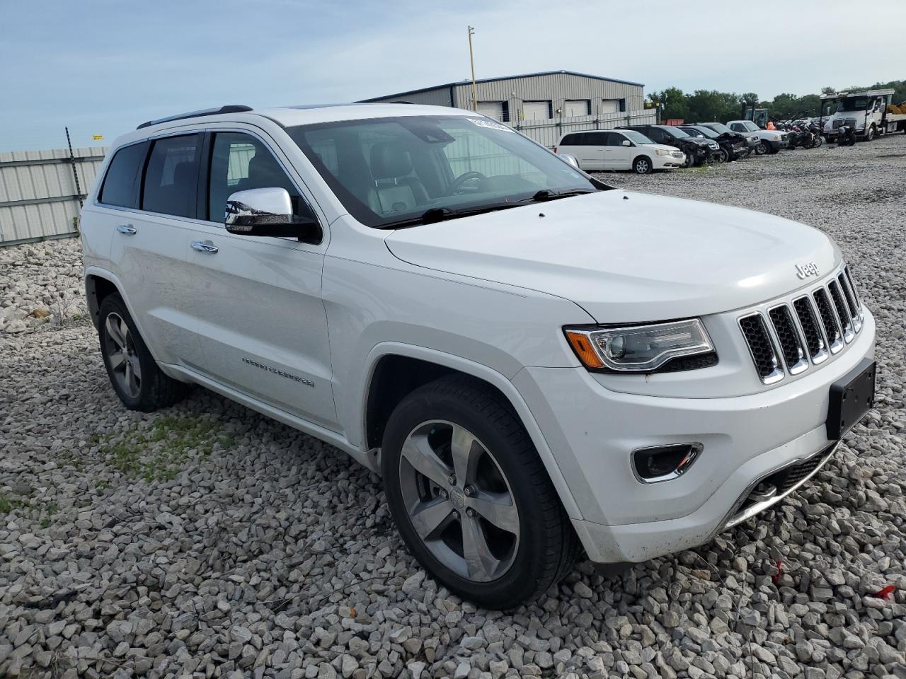 1C4RJFCG9GC377032 2016 Jeep Grand Cherokee Overland