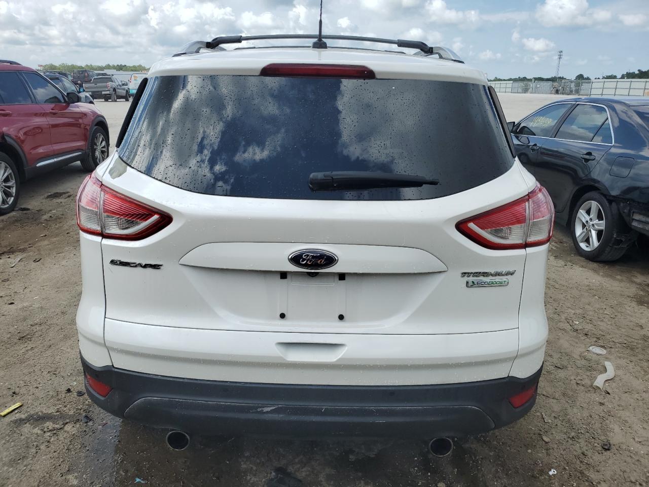 1FMCU0J91DUA06737 2013 Ford Escape Titanium