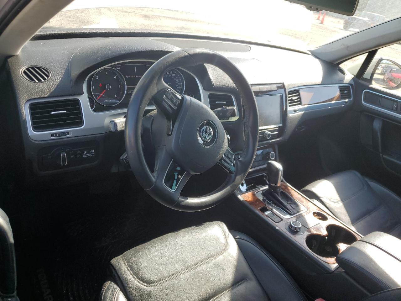 WVGFK9BPXBD006138 2011 Volkswagen Touareg V6 Tdi