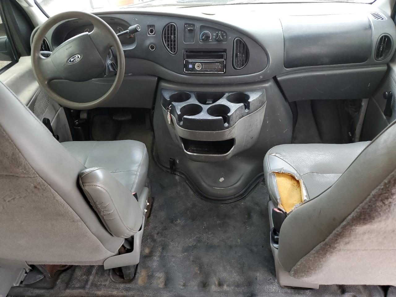 1FTSE34L13HA82908 2003 Ford Econoline E350 Super Duty Van