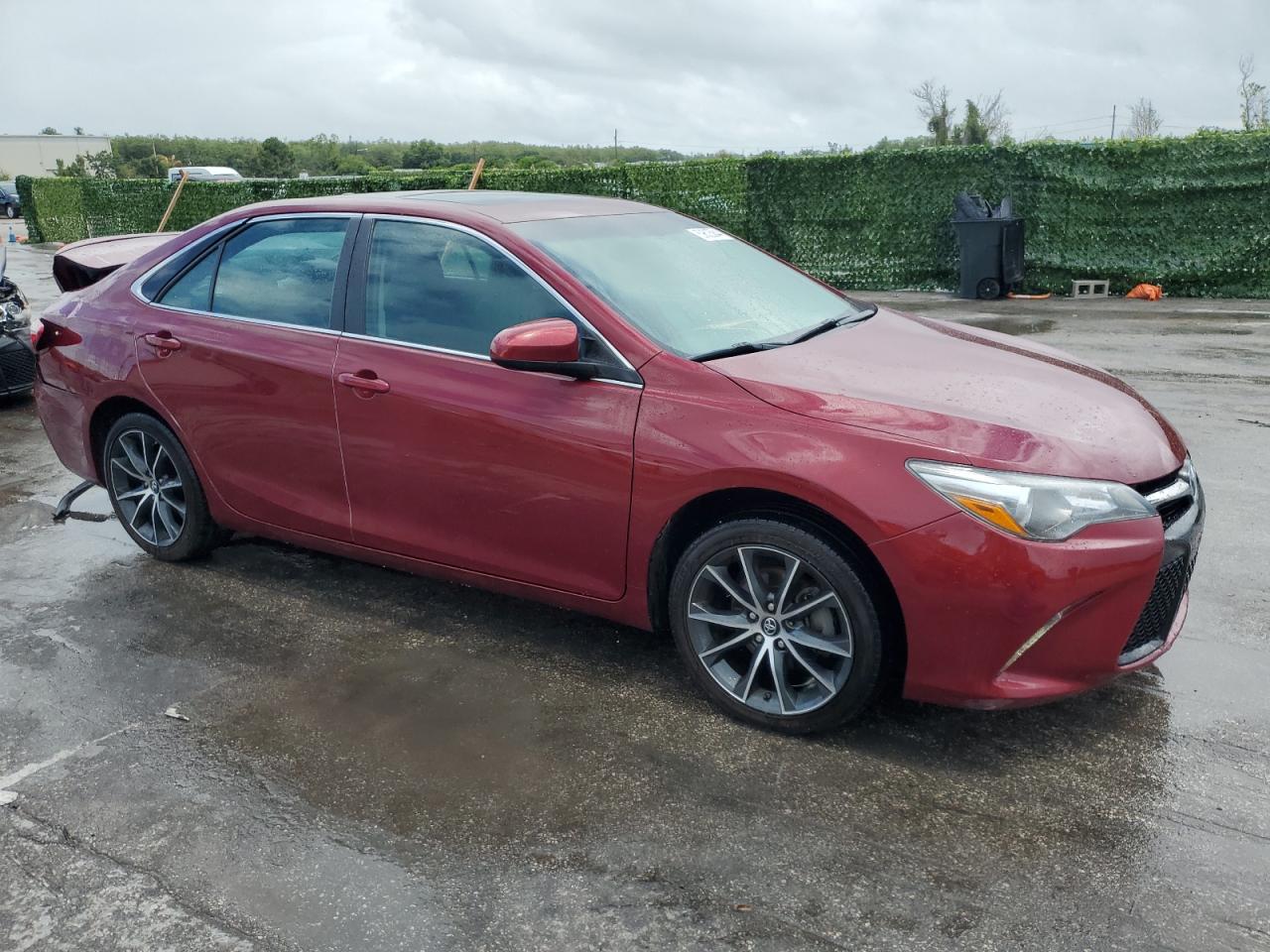 4T1BF1FKXHU679068 TOYOTA CAMRY 2017