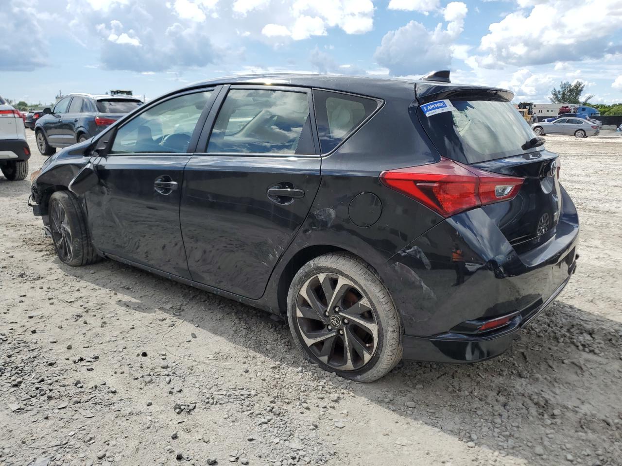 2017 Toyota Corolla Im vin: JTNKARJE2HJ526359