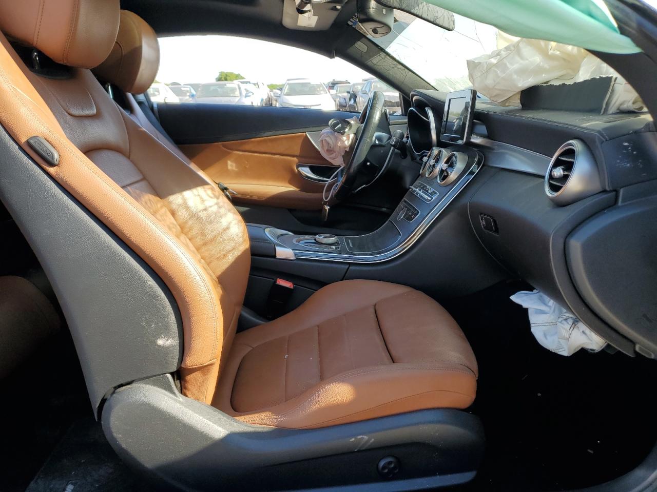 WDDWJ4KB7HF381552 2017 Mercedes-Benz C 300 4Matic