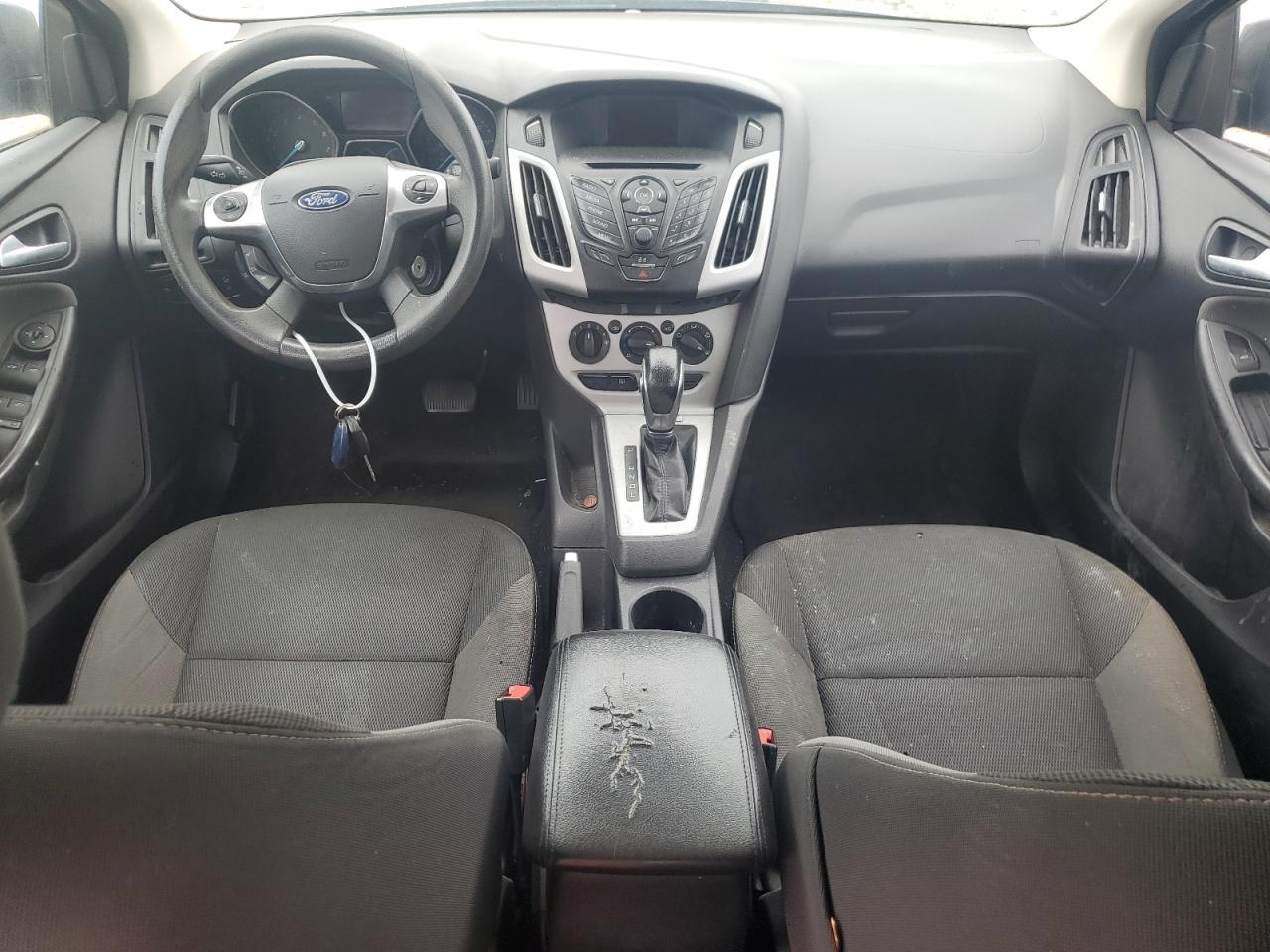 2014 Ford Focus Se vin: 1FADP3F24EL407225