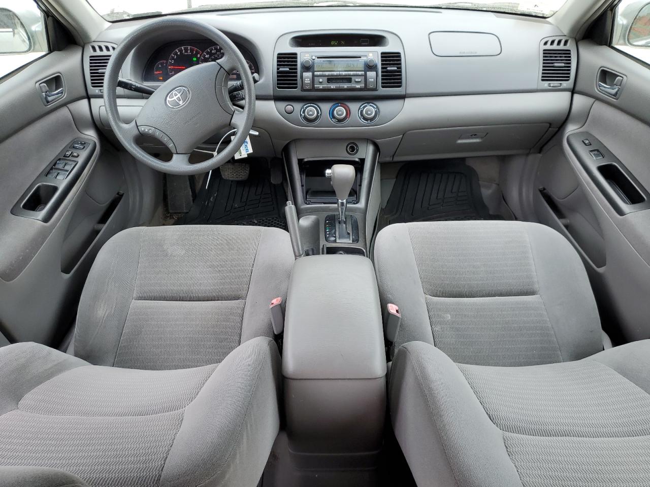 4T1BE32K75U511565 2005 Toyota Camry Le