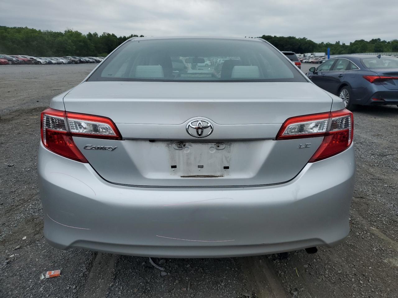 4T4BF1FK2ER418731 2014 Toyota Camry L