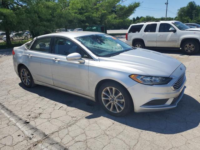 VIN 3FA6P0H79HR253813 2017 Ford Fusion, SE no.4