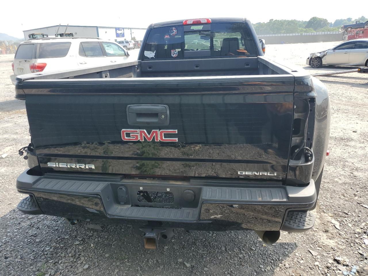 1GT42YEY4JF112999 2018 GMC Sierra K3500 Denali