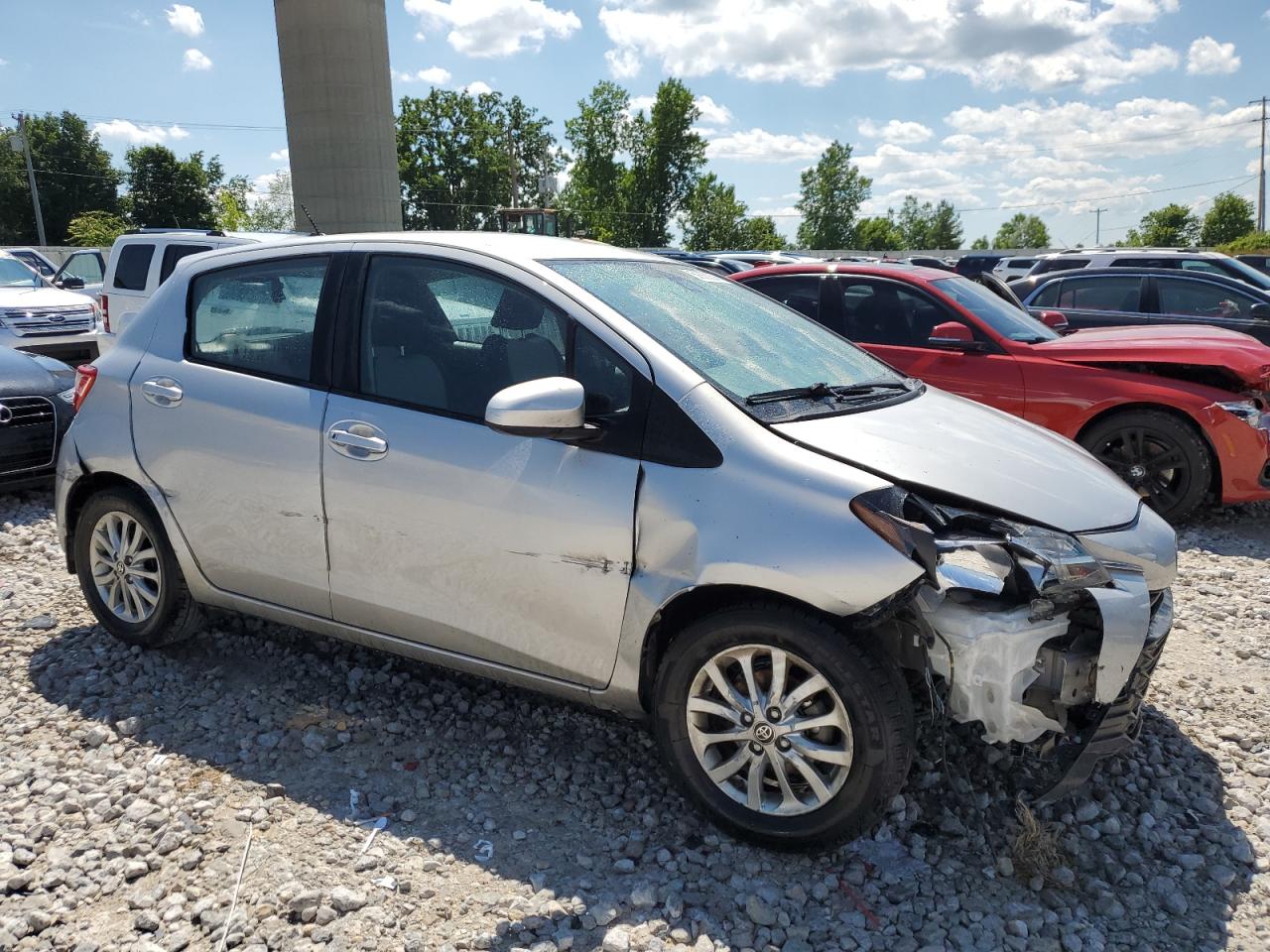 VNKKTUD32JA091903 TOYOTA YARIS 2018