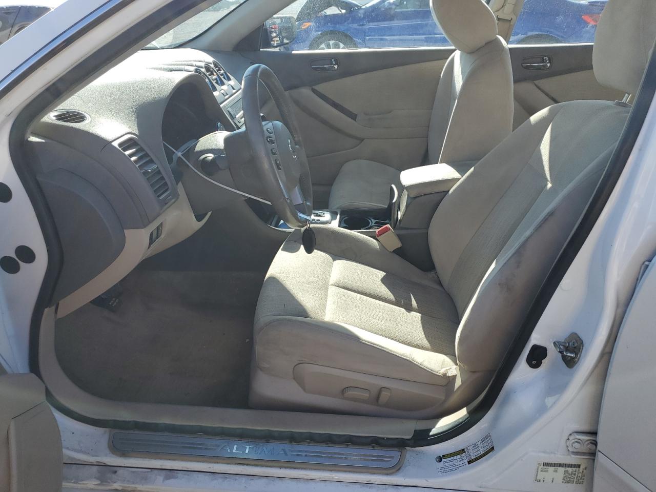 2012 Nissan Altima Base vin: 1N4AL2AP8CN410707