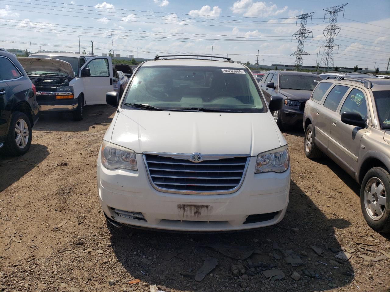 Lot #2907343989 2010 CHRYSLER TOWN & COU