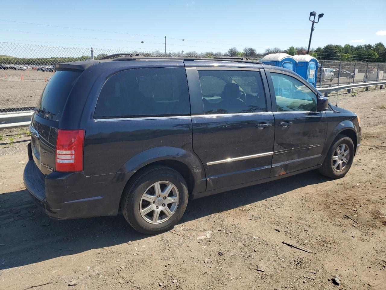 Lot #2601077007 2006 CHRYSLER 300C