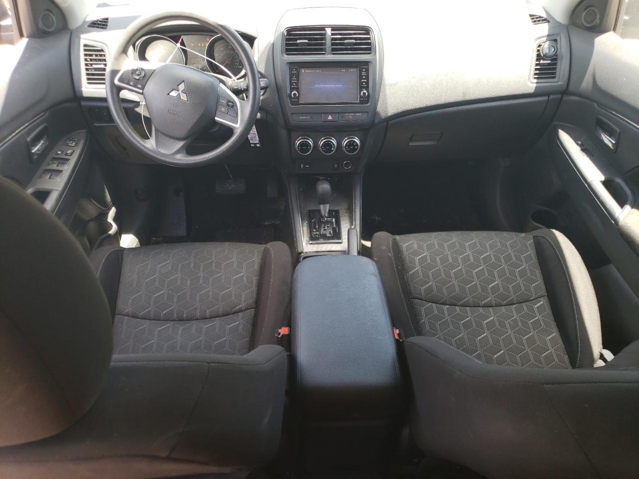 JA4APUAU5NU002457 2022 Mitsubishi Outlander Sport Es