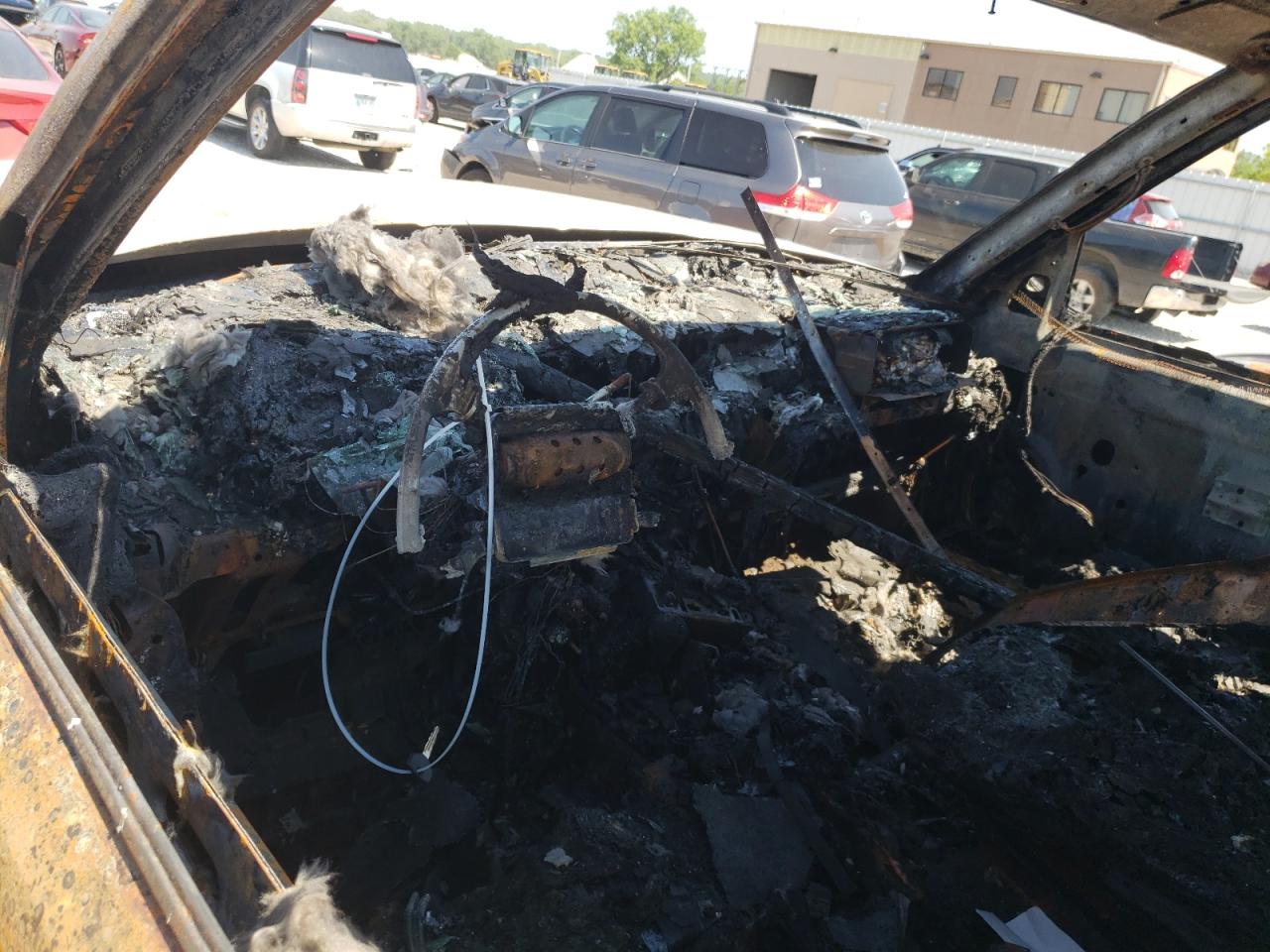 1B7KF23D4WJ166803 1998 Dodge Ram 2500