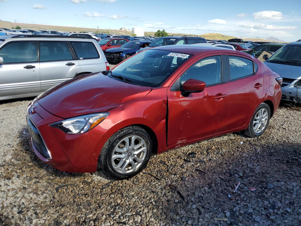 3MYDLBYV8HY173854 TOYOTA YARIS 2017