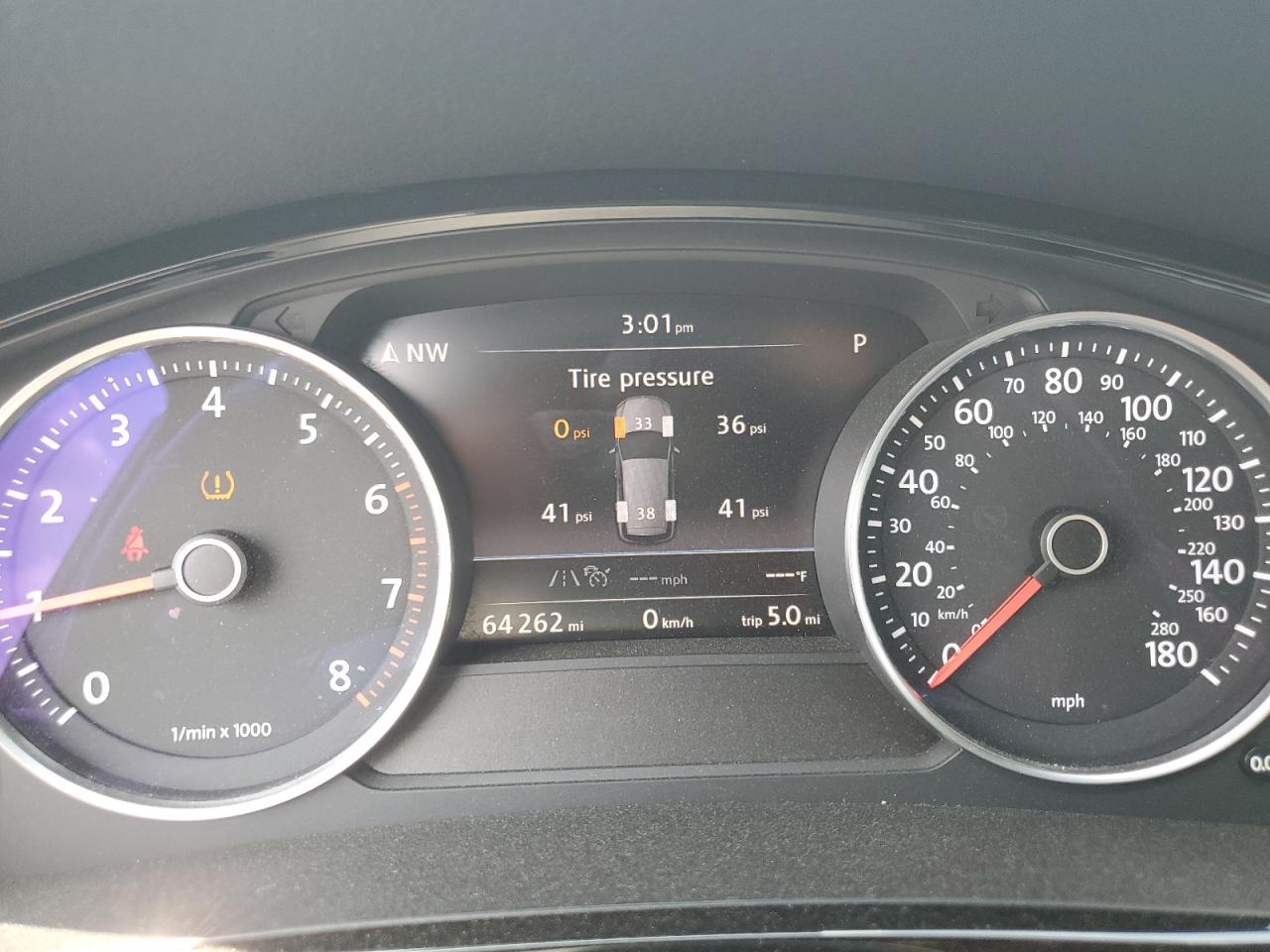 WVGRF7BP0HD003229 2017 Volkswagen Touareg Wolfsburg