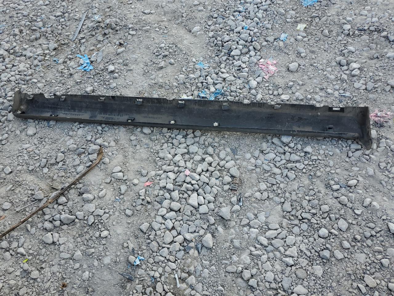 1V2LR2CA2JC517012 2018 Volkswagen Atlas Se