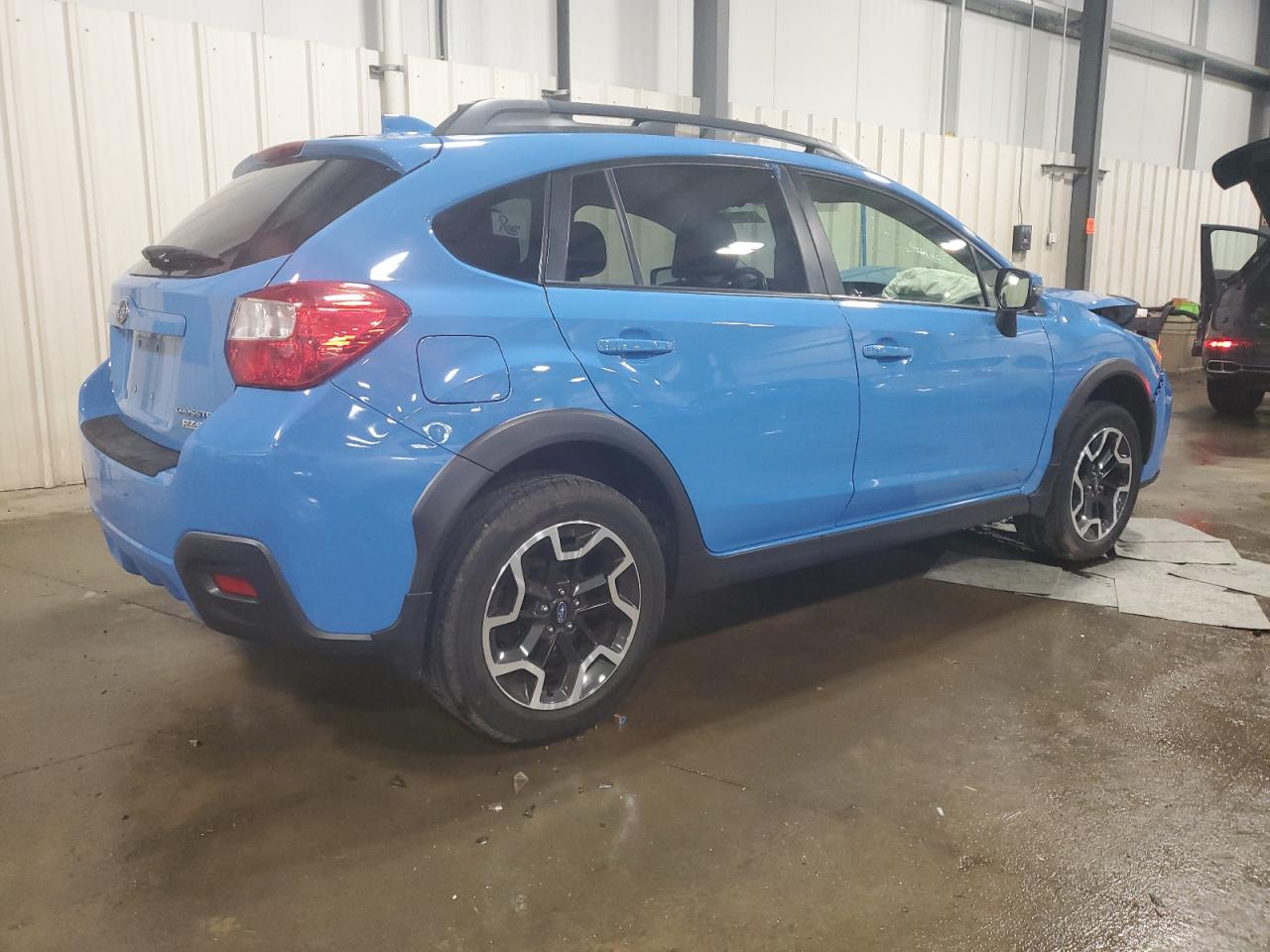 2016 Subaru Crosstrek Limited vin: JF2GPAKC6G8201938