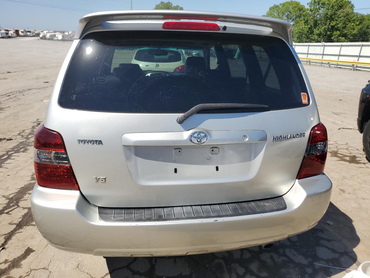 JTEDP21A940021799 2004 Toyota Highlander Base