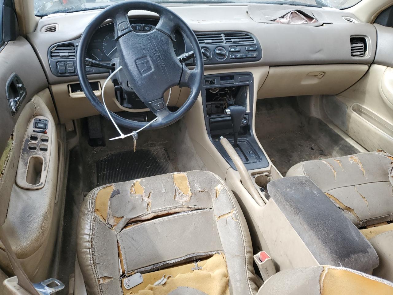 1HGCE6666SA025710 1995 Honda Accord Ex