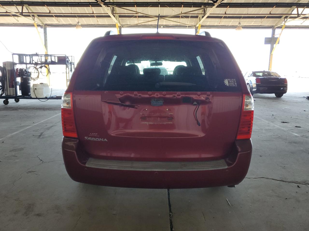 KNDMG4C36A6326975 2010 Kia Sedona Lx