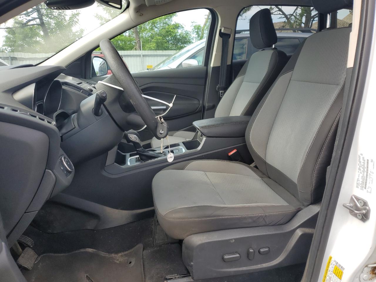 2018 Ford Escape Se vin: 1FMCU9GD8JUB46201