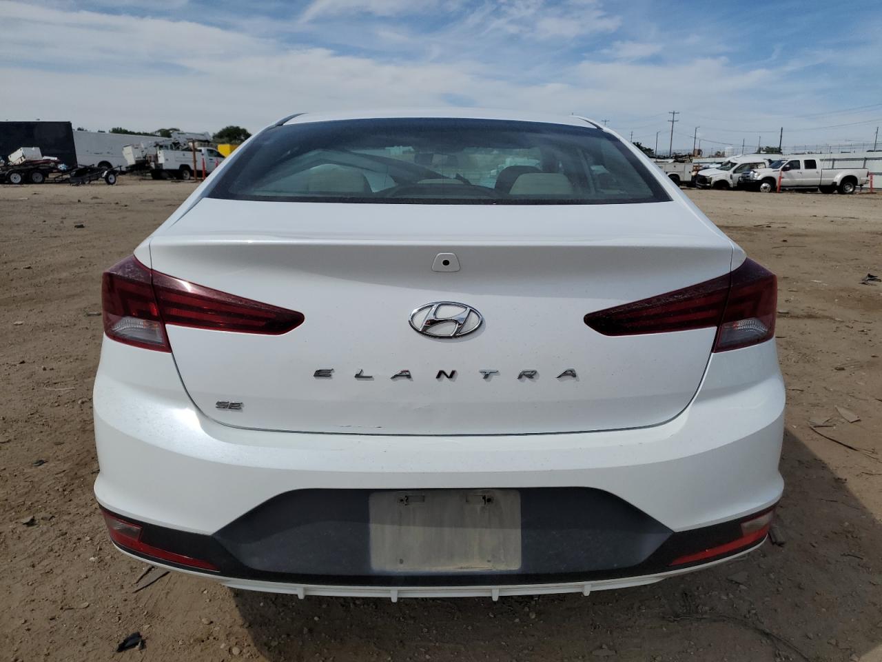 5NPD74LF6KH419397 2019 Hyundai Elantra Se