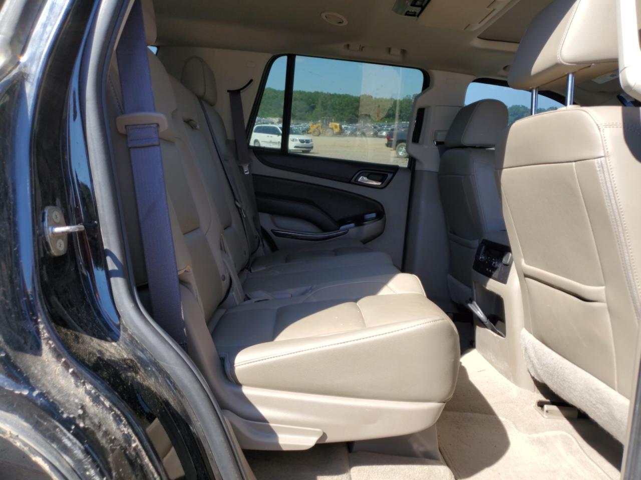 1GNSKBKC0KR288243 CHEVROLET TAHOE 2019