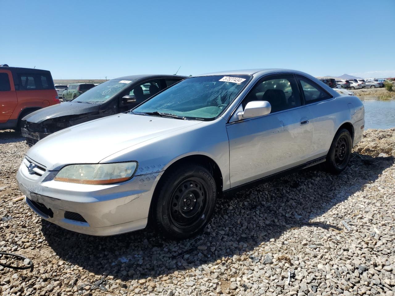 1HGCG22462A004881 2002 Honda Accord Lx