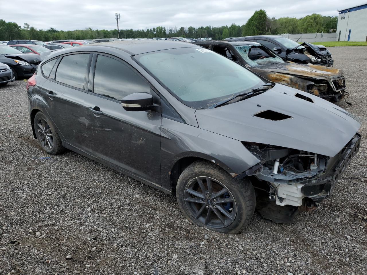 2015 Ford Focus Se vin: 1FADP3K28FL327661