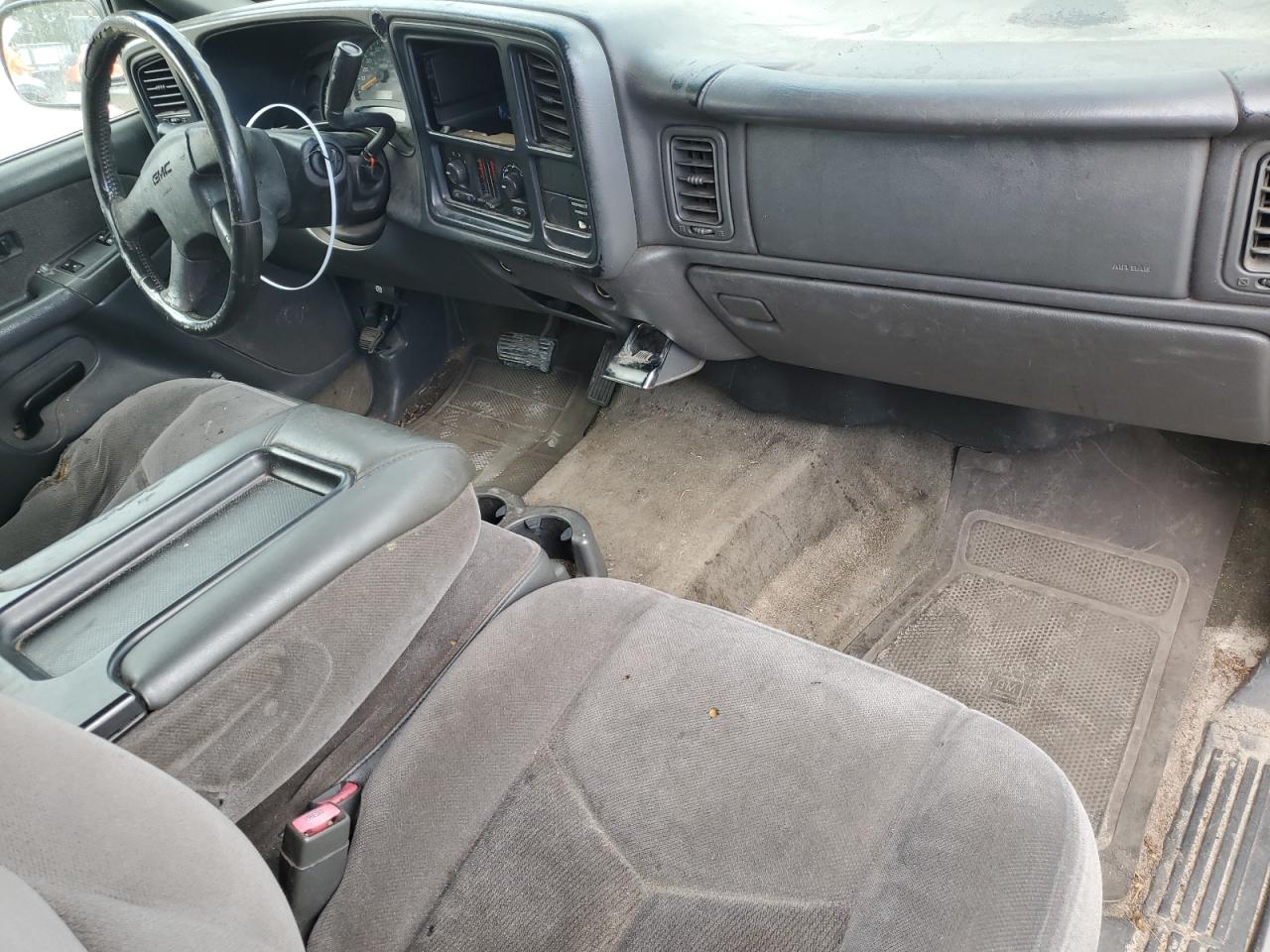 2GTEC19V831370557 2003 GMC New Sierra C1500