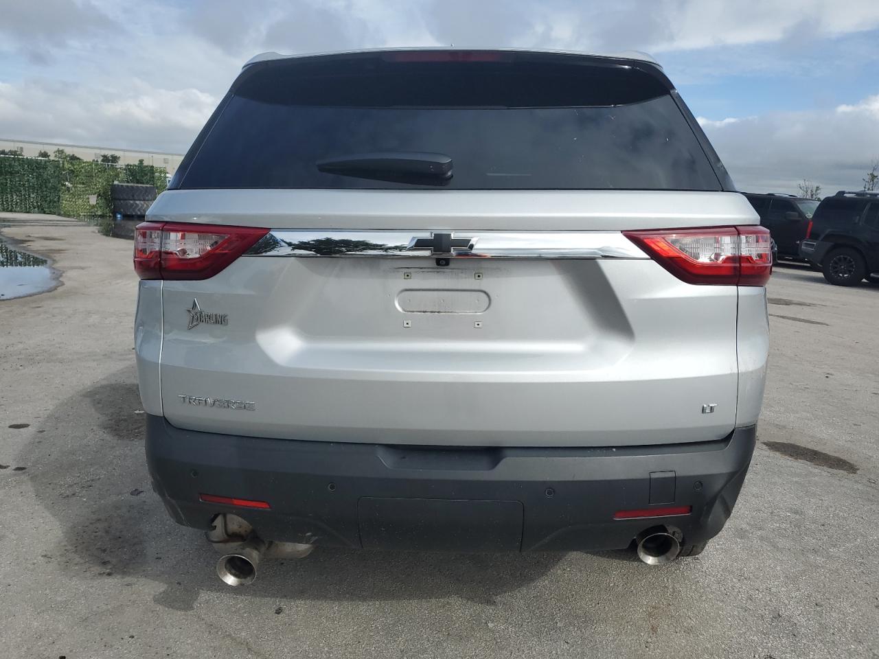 1GNERGKW3MJ263645 2021 Chevrolet Traverse Lt