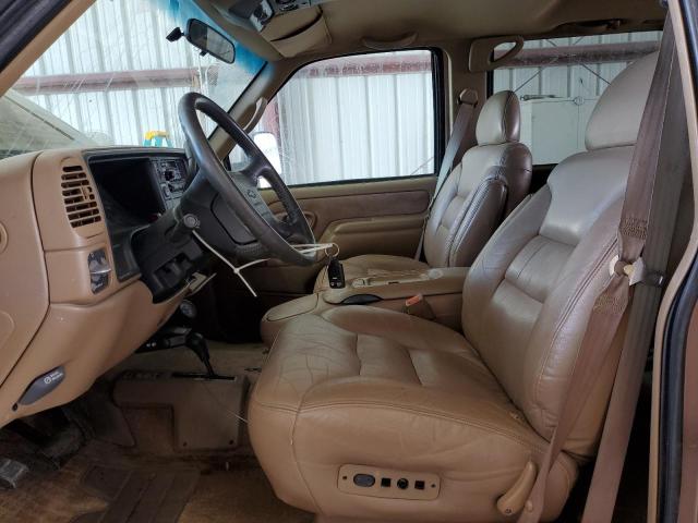 1995 Chevrolet Suburban K2500 VIN: 1GNGK26N2SJ337197 Lot: 61101554