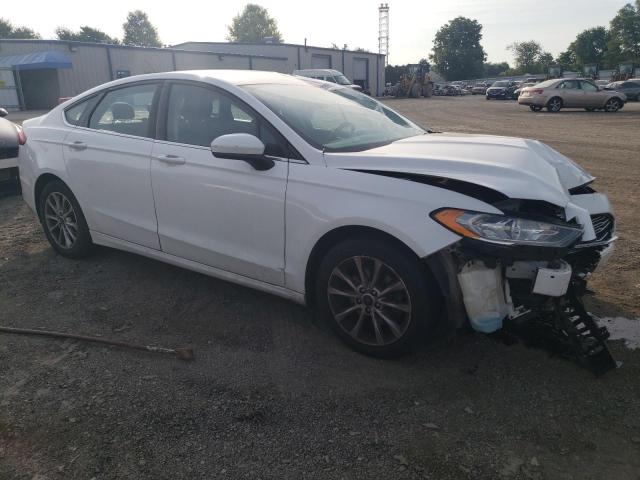 VIN 3FA6P0HD7HR166014 2017 Ford Fusion, SE no.4